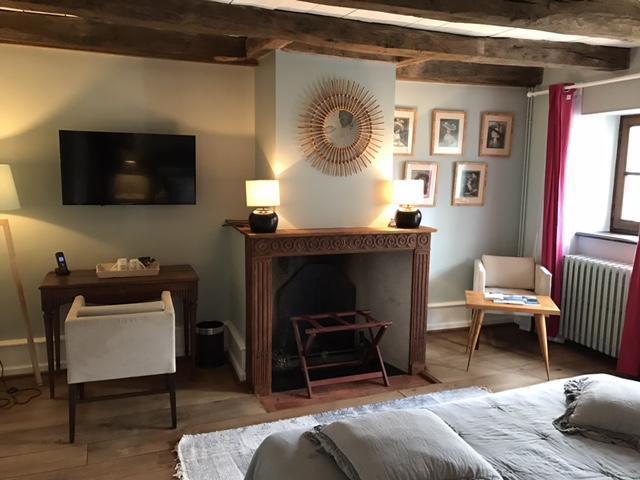 Hostellerie La Montagne Colombey-les-deux-Églises Dış mekan fotoğraf